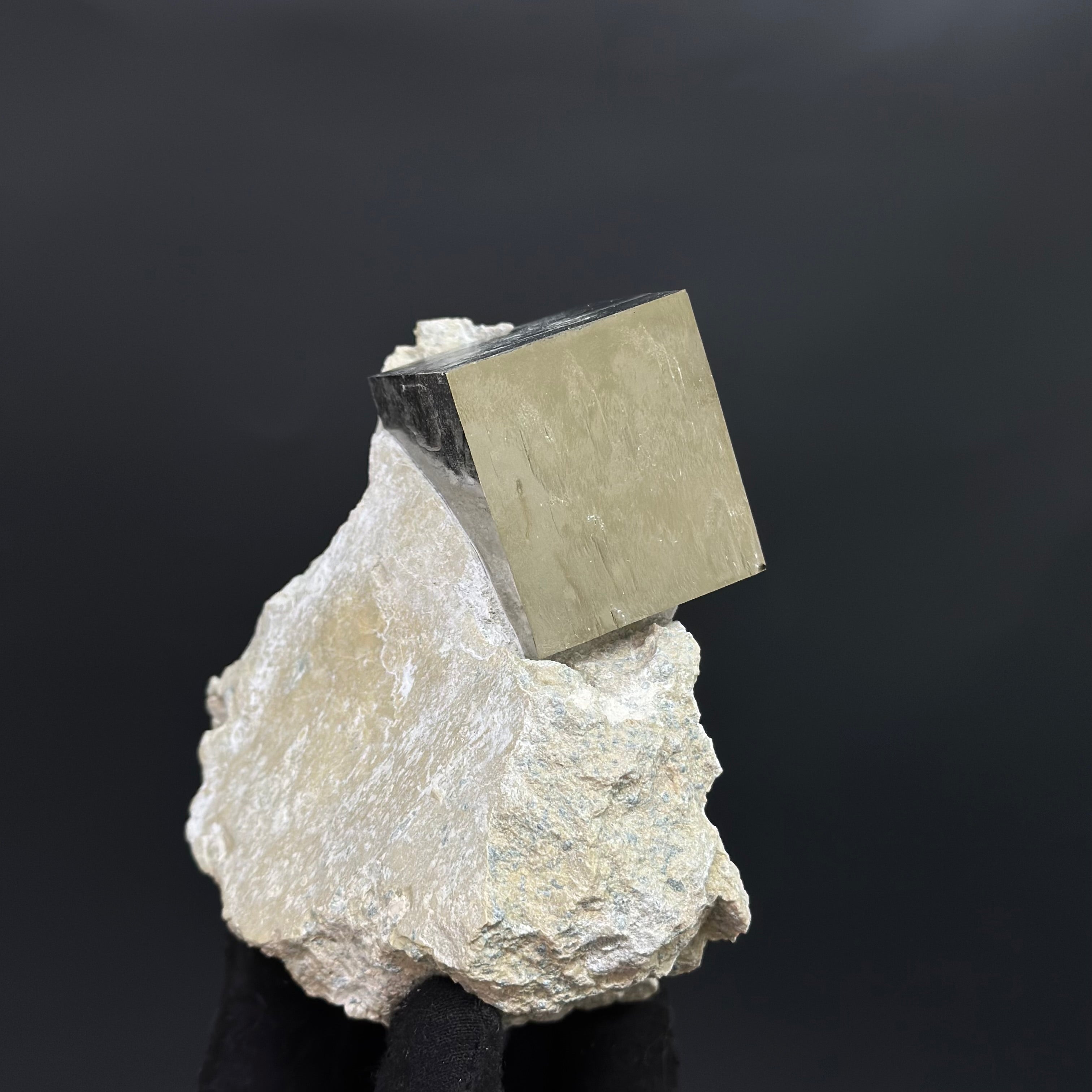 Single Cube Pyrite on Matrix from Mina Ampliación A Victoria, Navajún, Spain