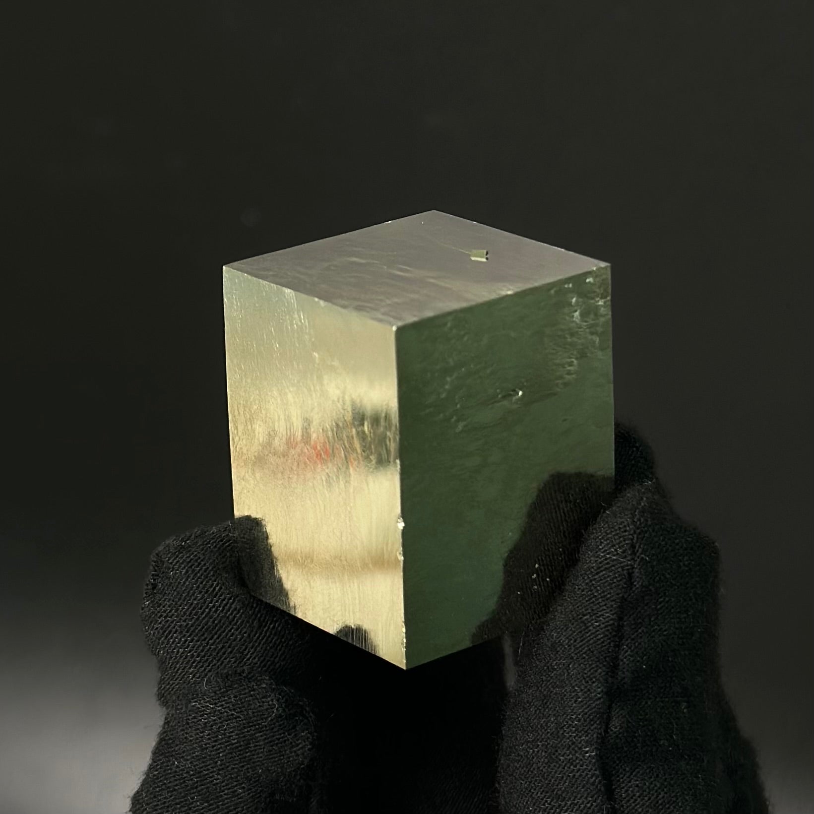 Single Cube Pyrite Specimen from Mina Ampliación A Victoria, Navajún, Spain.