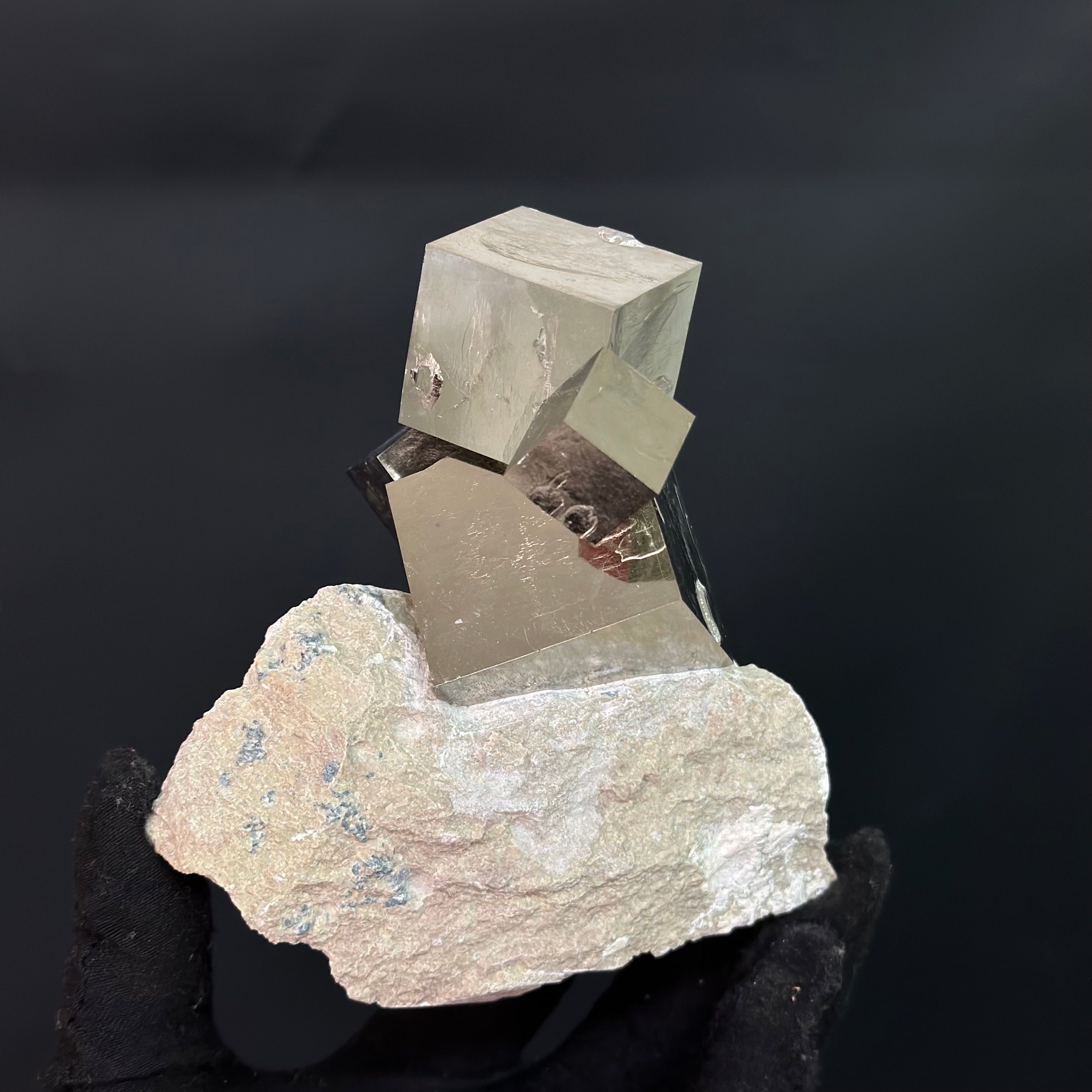 Cluster Pyrite on Matrix, 4 cube’s formation, from Mina Ampliación A Victoria, Navajún, Spain.