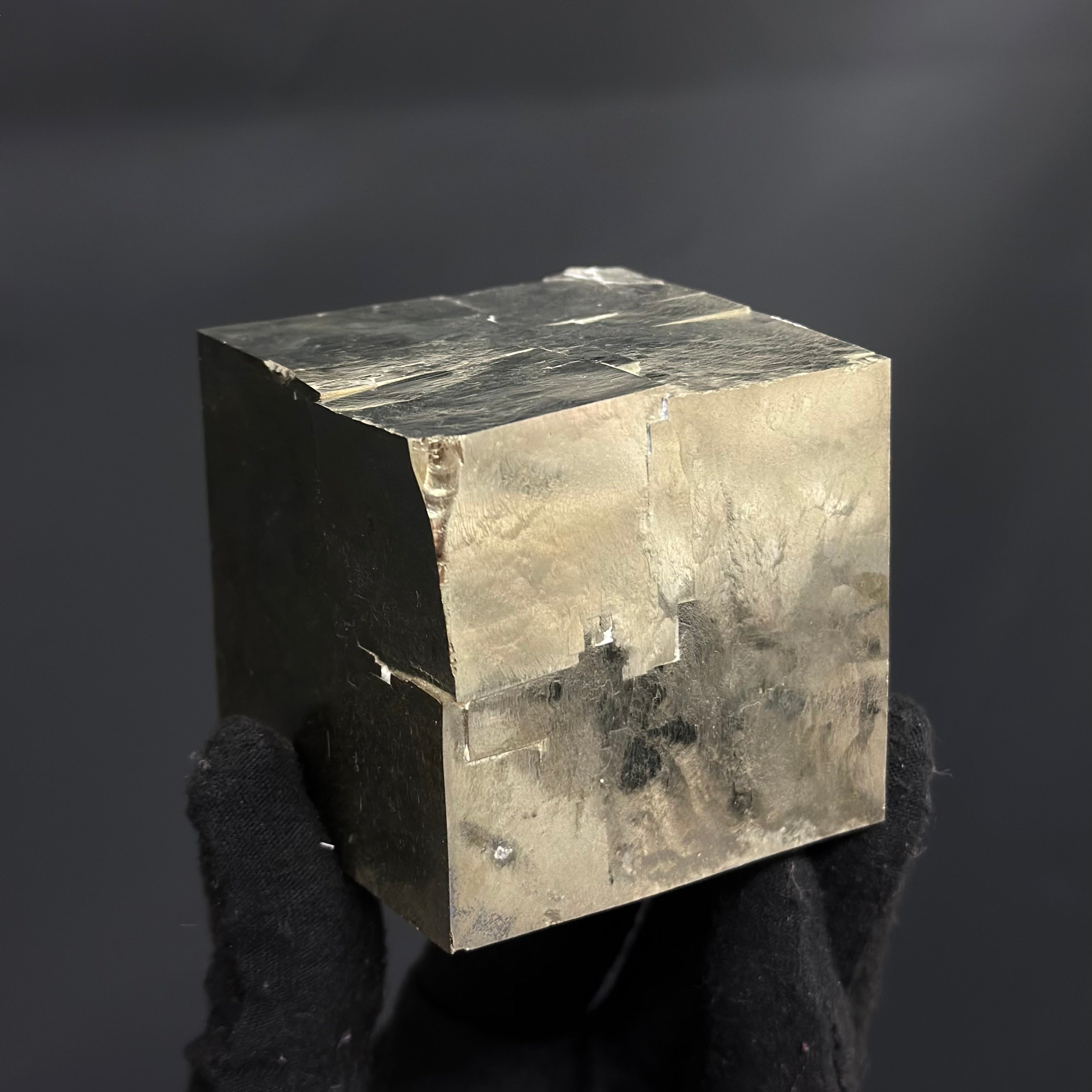 Single Cube Pyrite Specimen from Mina Ampliación A Victoria, Navajún, Spain.