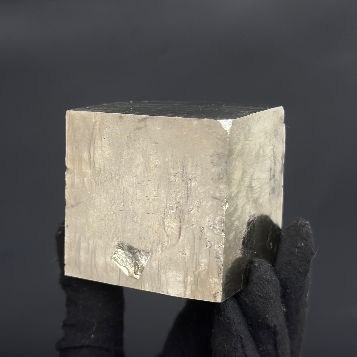 Single Cube Pyrite Specimen from Mina Ampliación A Victoria, Navajún, Spain.