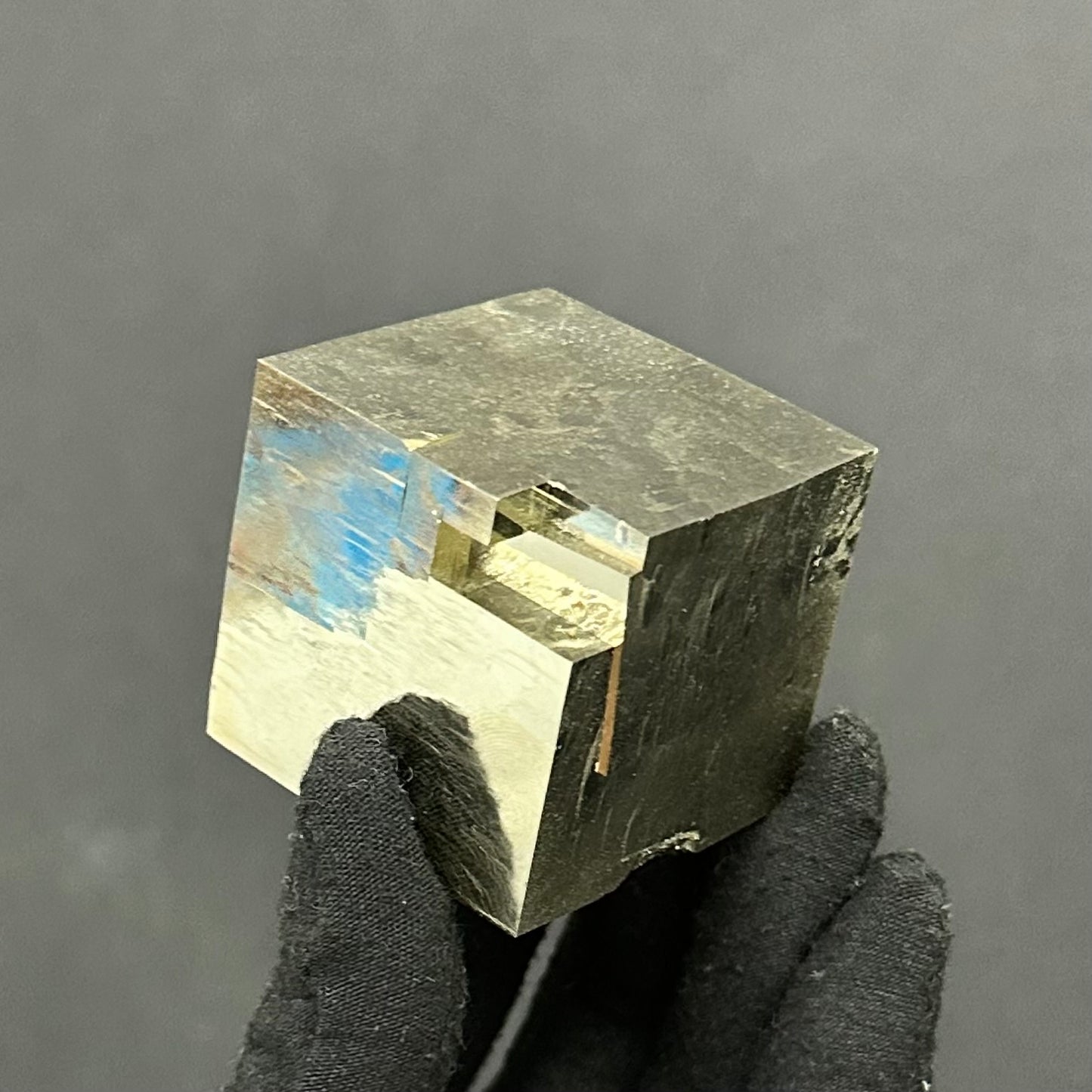 Single Cube Pyrite Specimen from Mina Ampliación A Victoria, Navajún, Spain.