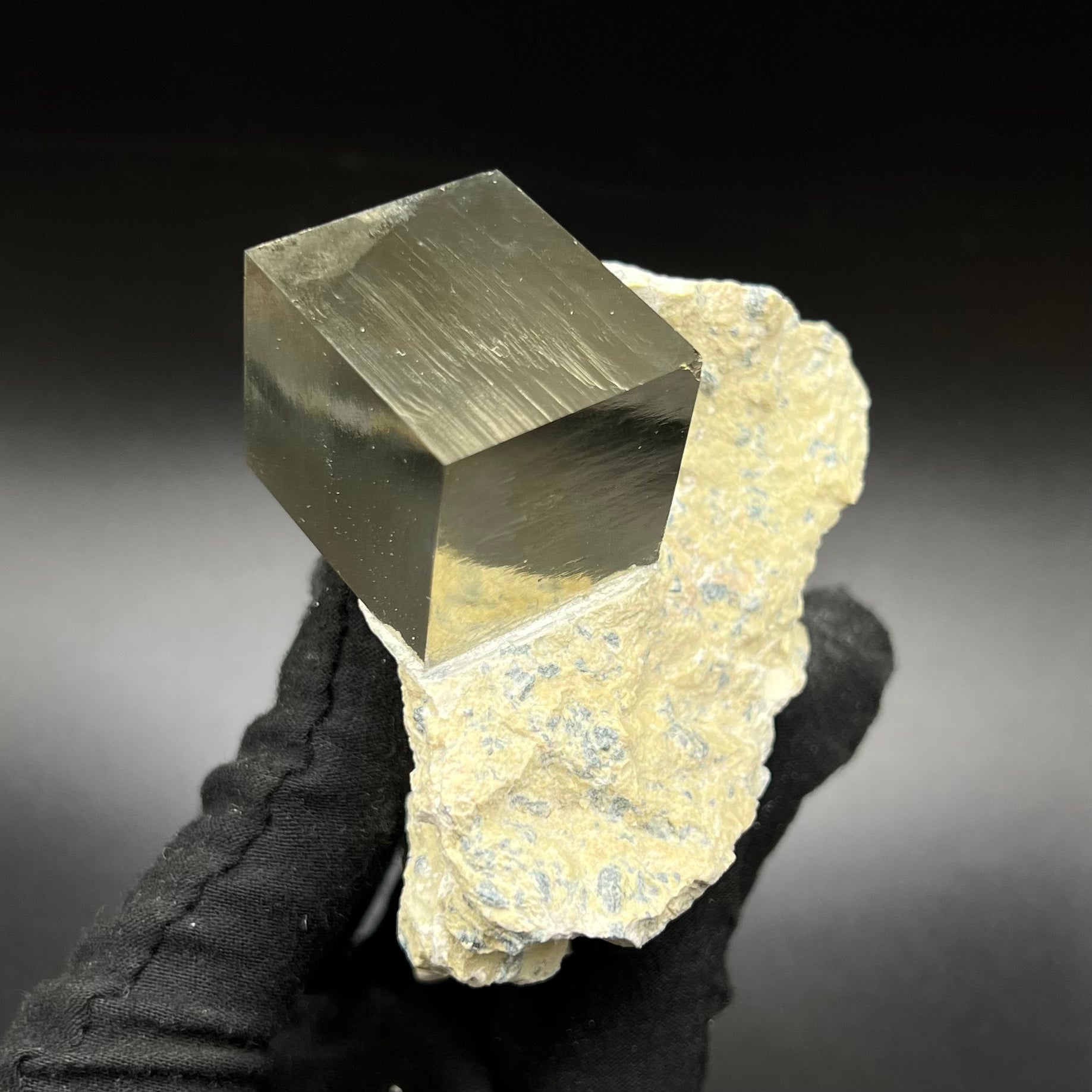 Single Pyrite Cube on Matrix from Mina Ampliación A Victoria, Navajún, Spain